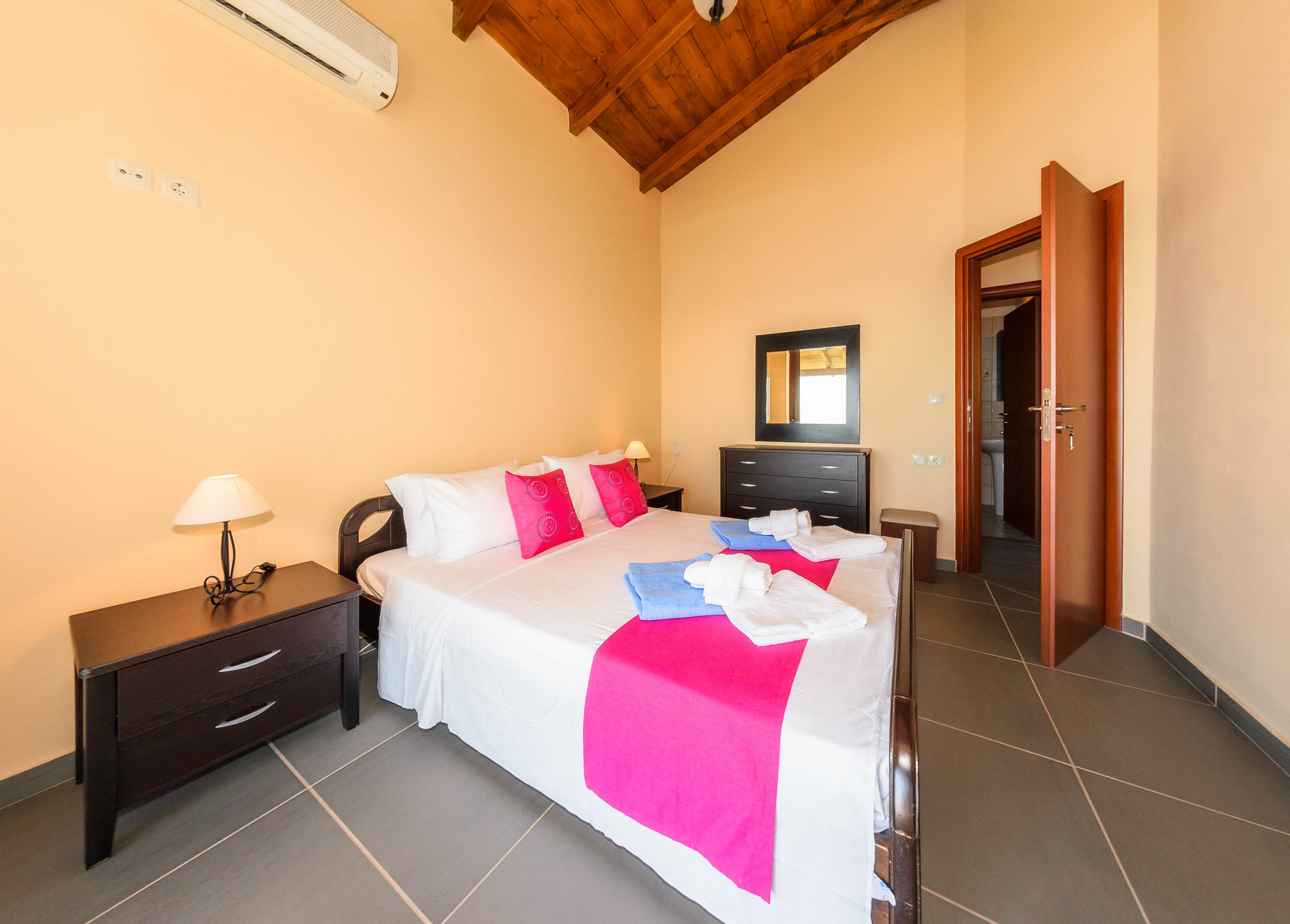 Mikro Nisi Orient Villas Exclusive מראה חיצוני תמונה